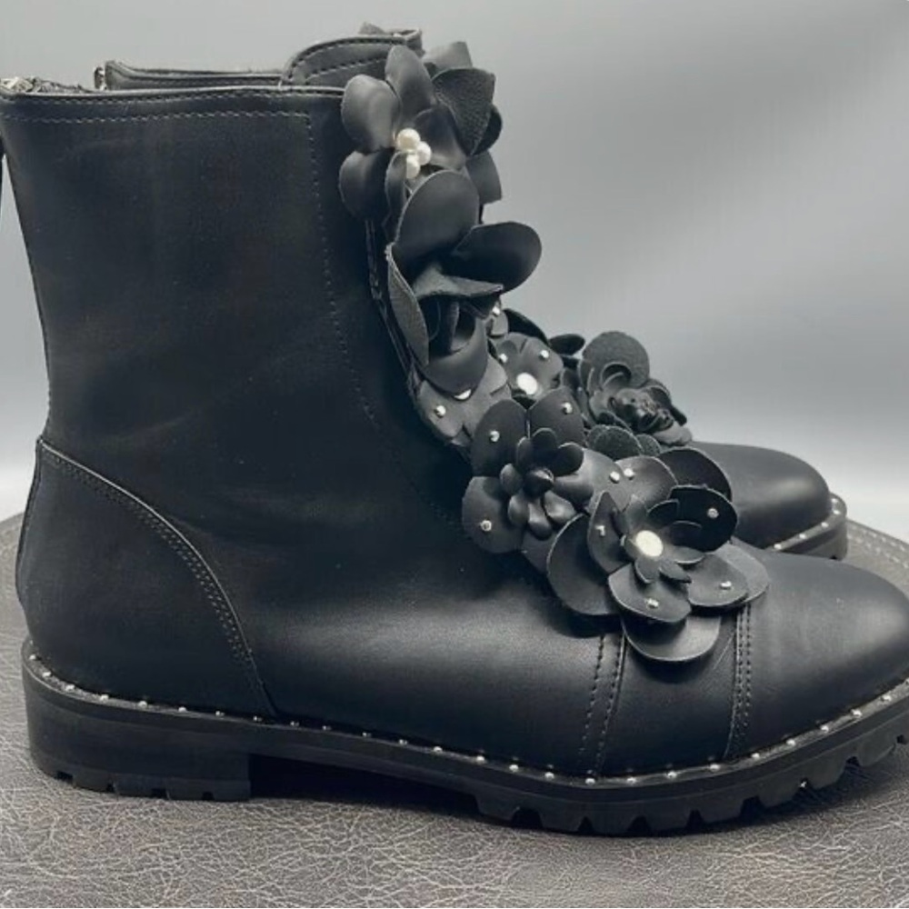 STEVE MADDEN Boots Womens Size 6.5 Marbury Diana Floral Leather Black Back Zip
